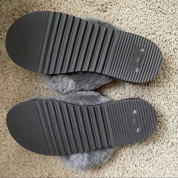 Fireside by Dearfoams Auburn Genuine Shearling Slipper-SZ 9 - Picture 9 of 16